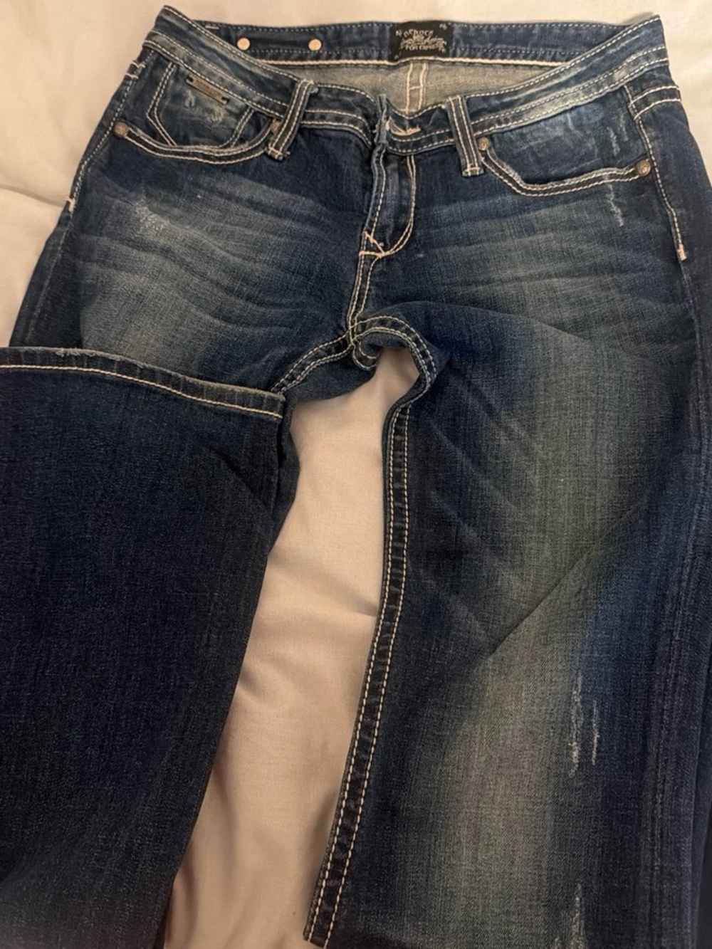 Women’s Dark Indigo Boot-Cut Jeans with Faded Wash